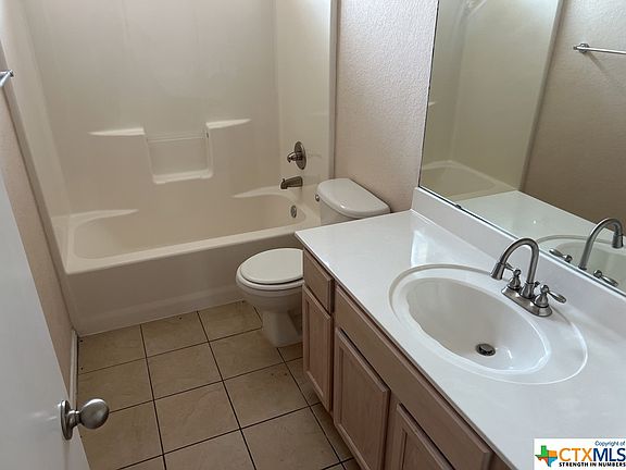 3rd image of 3709 Frigate Dr
