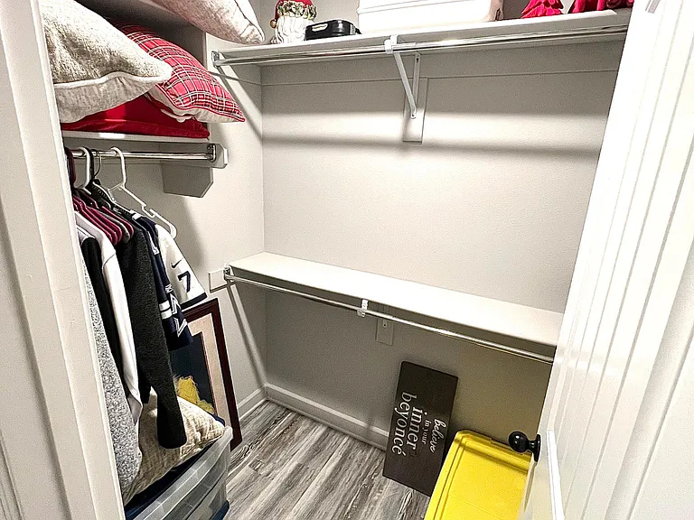 16 Kelby Ct — Photo 11