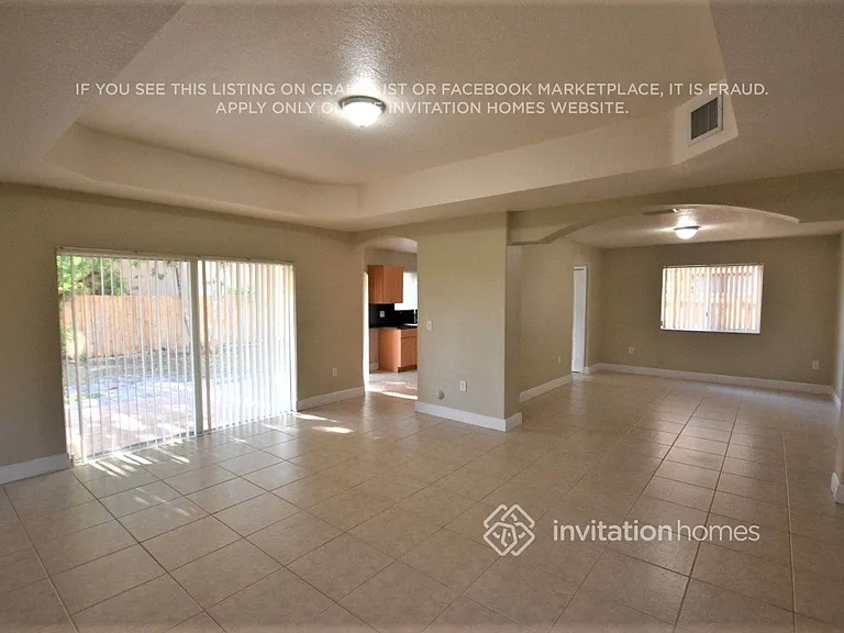 4390 SW 159th Ave — Photo 5