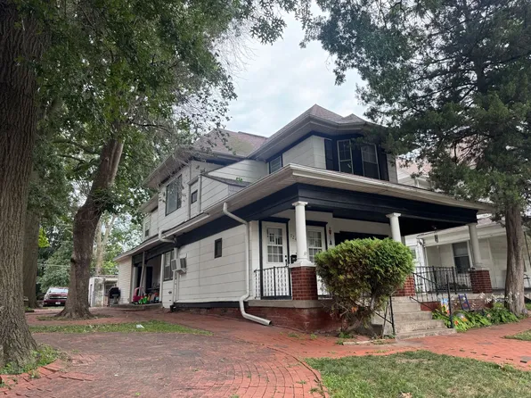 724 N 25th St, Saint Joseph, MO 64506