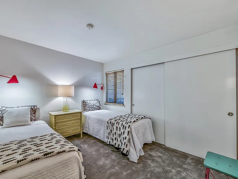 5101 N Lake Blvd #20 — Photo 13