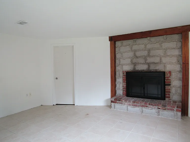 7301 46th St W — Photo 14