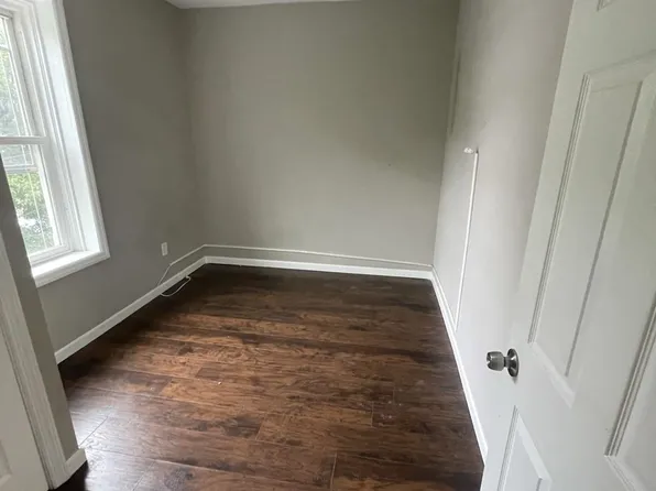 206 N 9th St #B, Newark, NJ 07107