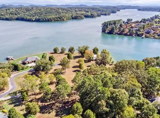 Tanasi Ct, Loudon, TN 37774