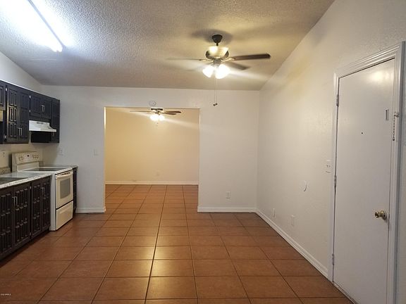 5th image of 2920 N 70th Ave