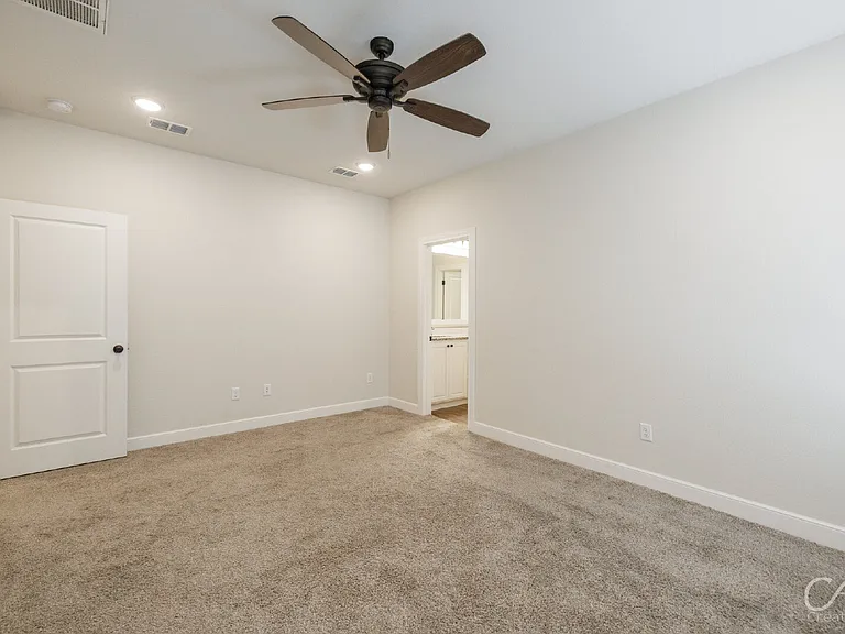 7325 Wildflower Way — Photo 14
