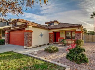 2863 S Benton Cir, Mesa, AZ 85212