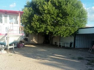 2121 S Main St, Cleburne, TX 76033