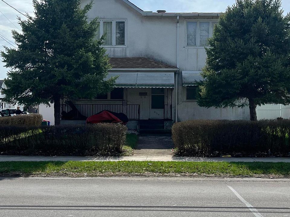 1st image of 220 Moosic Rd