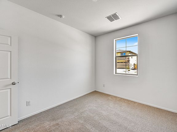 2nd image of 37567 W PATTERSON Street