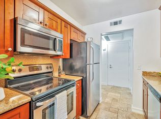 490 N Civic Dr APT 101, Walnut Creek, CA