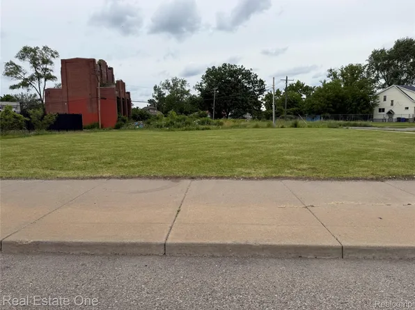 6510 W Warren Ave, Detroit, MI 48210