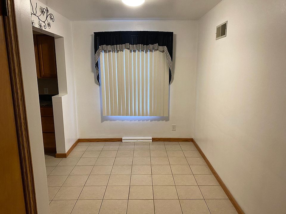 1st image of 3330 Briarwood Ln