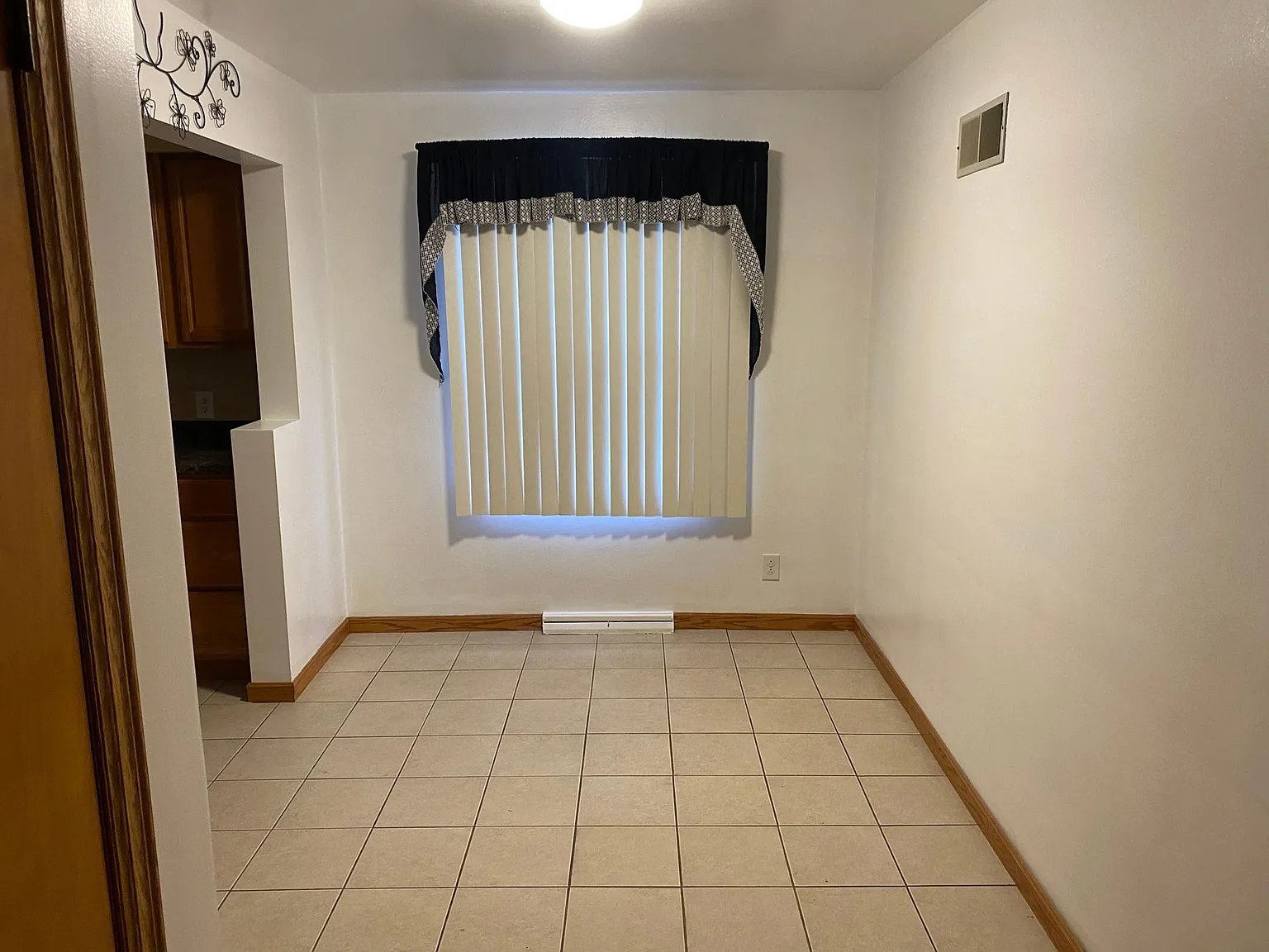 3330 Briarwood Ln photo 1