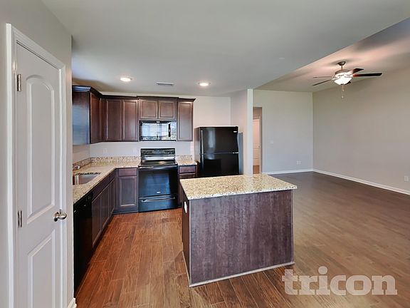 5th image of 2823 Buzz St