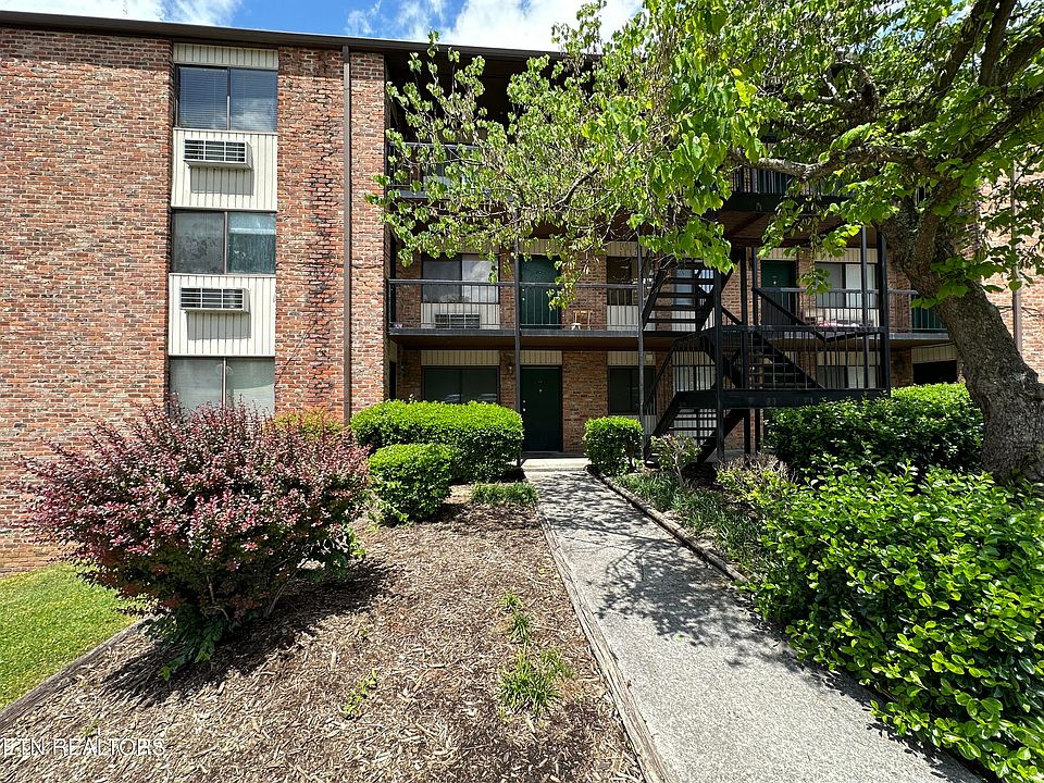 1st image of 2718 Painter Ave APT D100