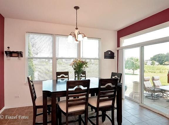 3rd image of 2940 Strauss Ct