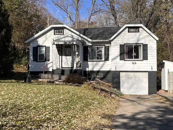 1701 East ROAD 8 Drive, Edgerton, WI 53534