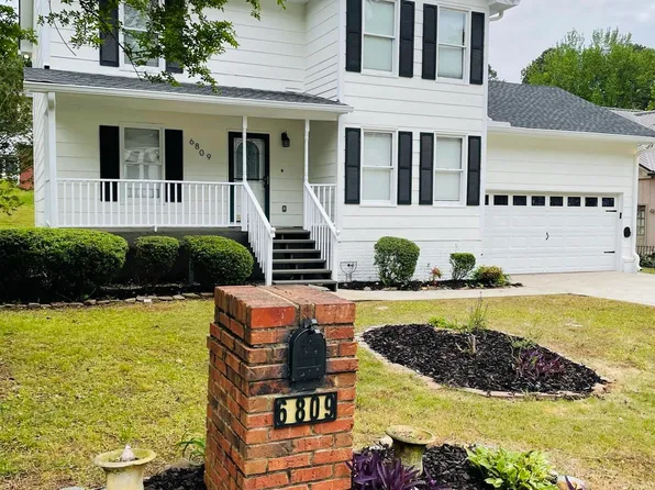 6809 Crystal Hill Ln, Birmingham, AL 35212