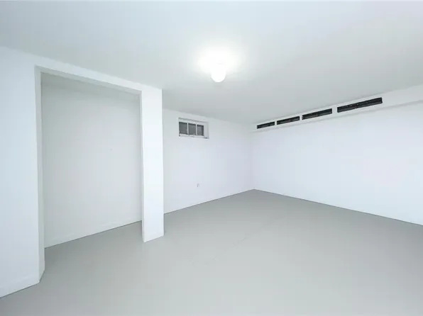 25 Lincoln Avenue image 20 of 26