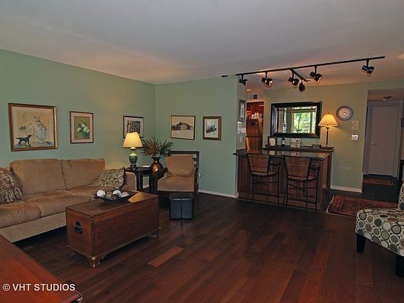 3rd image of 200 Home Ave APT 2A