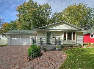 113 S 9th St, River Falls, WI 54022