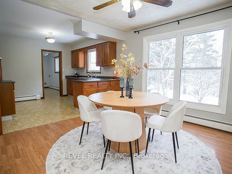 104 Hillside Ave — Photo 6