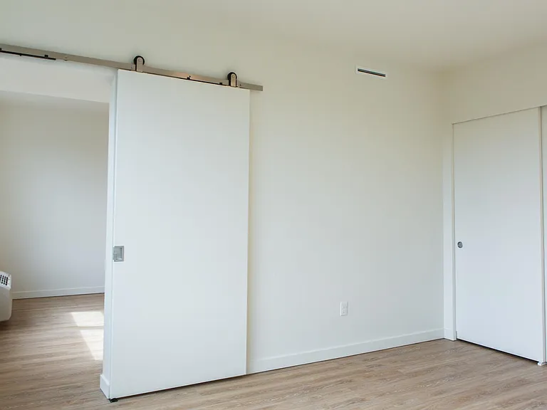 2 BR unit= approx 903 SF