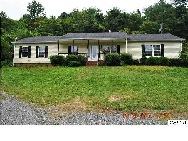 5387 Murrays Ln photo 1