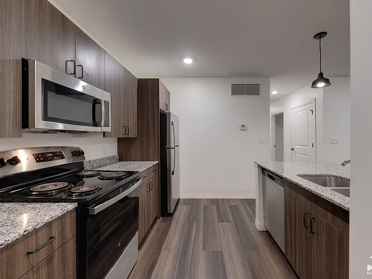 WIN Residences — Photo 25
