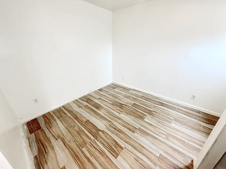 629 S Meridian Ave — Photo 18