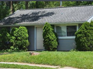 750 Cameron Ave, Pontiac, MI
