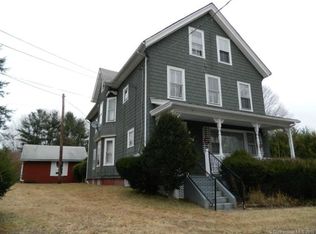 224 Grove St, Putnam, CT 06260