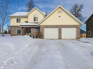 374 W Katmai Ave, Soldotna, AK 99669