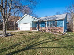 3620 W Cold Spring Rd, Greenfield, WI 53221