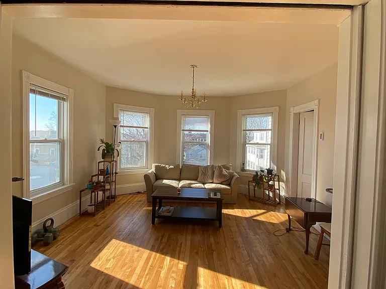 6 Almont Ave #3 — Photo 3