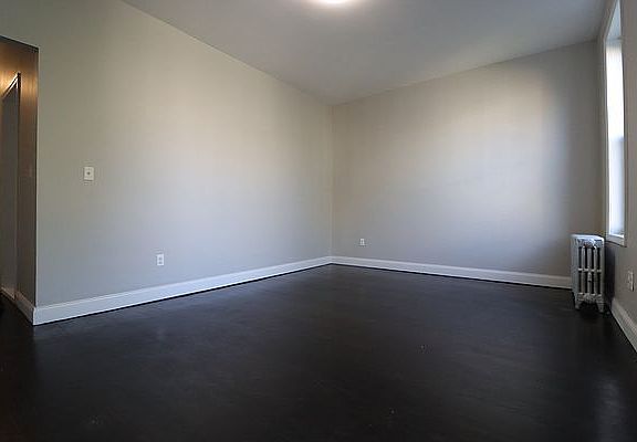 4th image of 1518 Greene Ave #3FLO