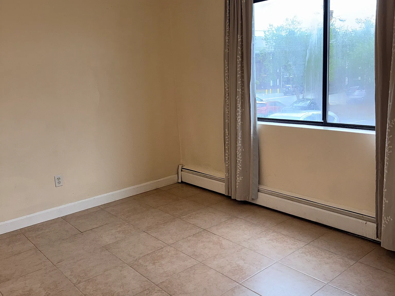 2 bed, 733 sqft, $2,500 — Photo 4