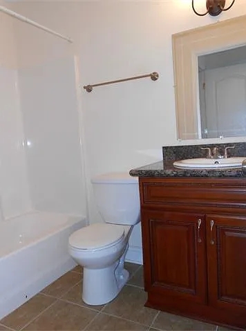 2804 Jackson Ave — Photo 11