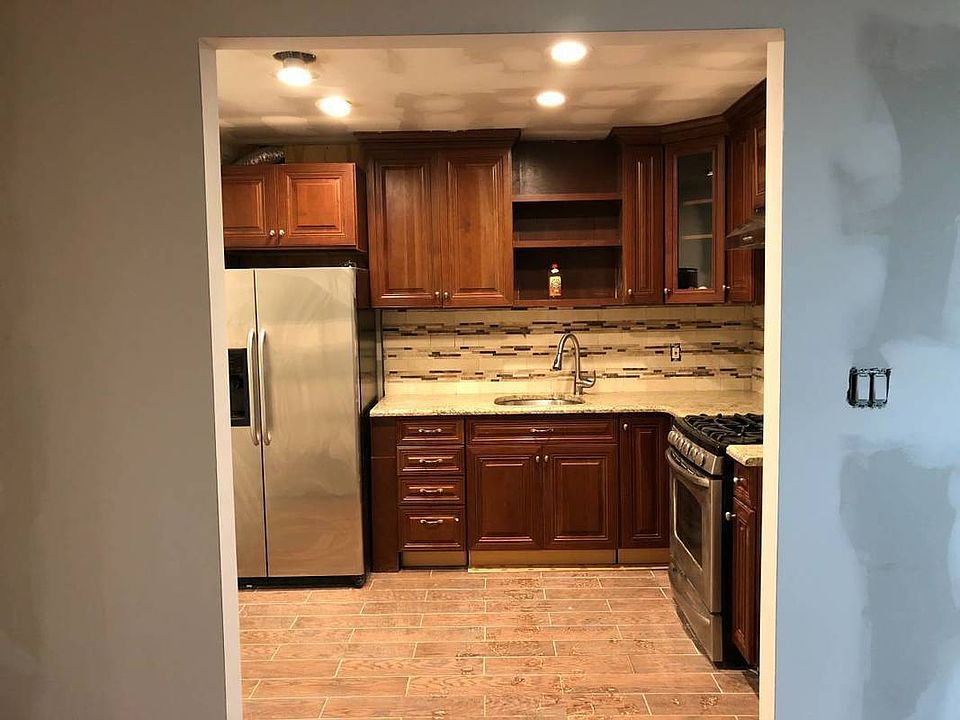 1st image of 8951 240th St