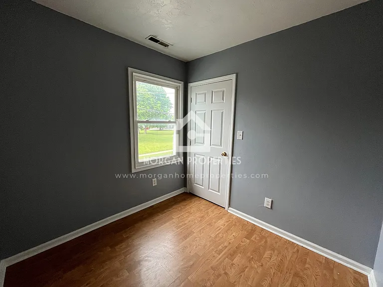 430 W 7th St — Photo 5