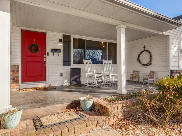 2035 E Cambridge Street, Springfield, MO 65804