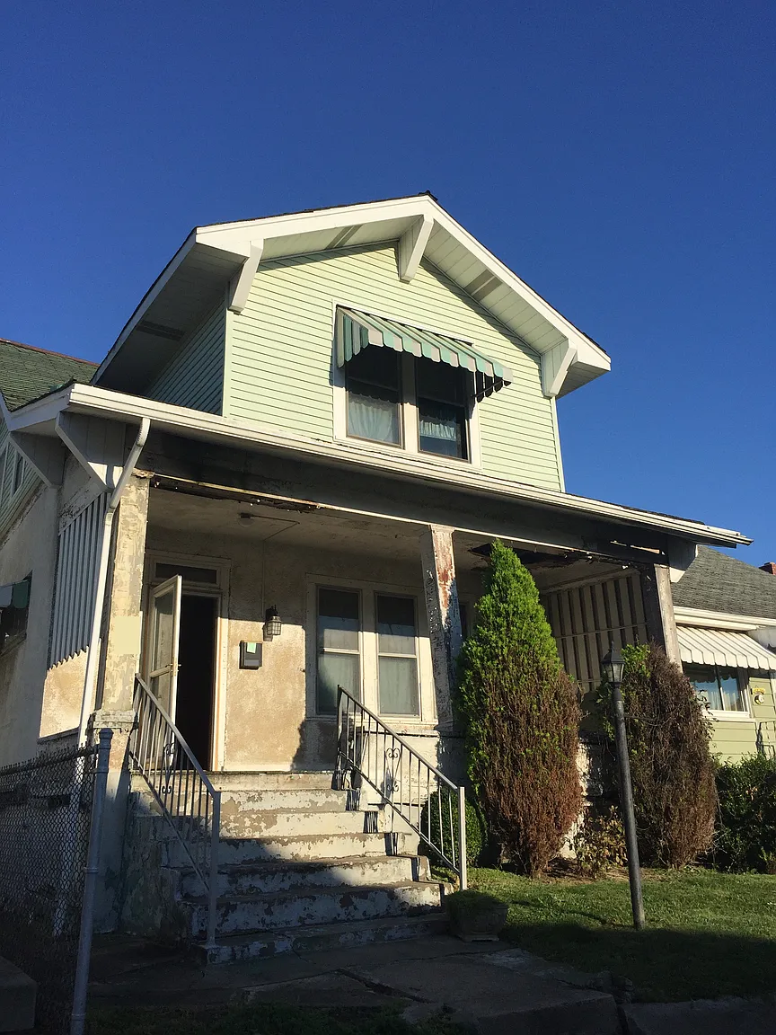 2604 Vance Ave photo 1