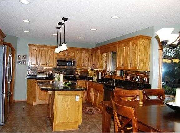 2nd image of 15165 Yellow Pine St NW