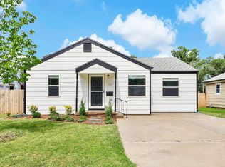 1705 Dearborn St, Augusta, KS 67010