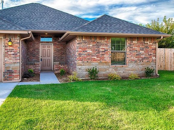 3rd image of 4820 Tilted Mesa Ct