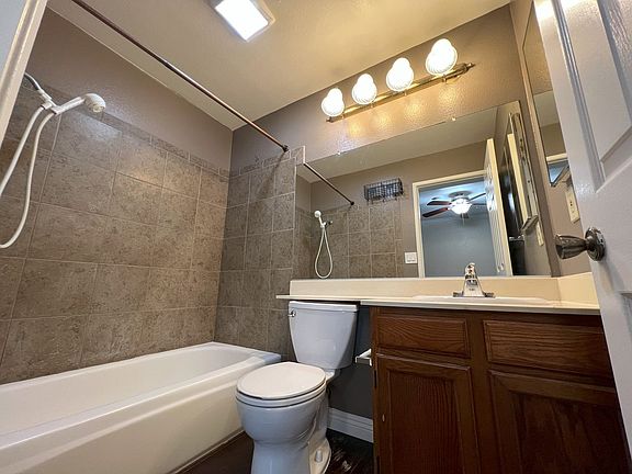 4th image of 4380 Temecula St Unit 6