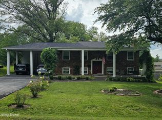 102 Sunset Ave, La Grange, KY 40031