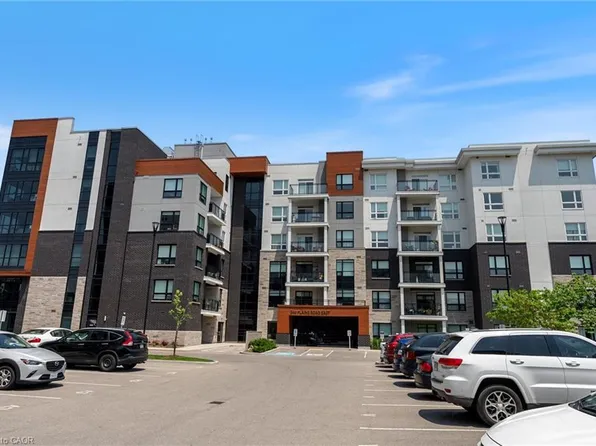 340 Plains Rd E #202, Burlington, ON L7T 0C2