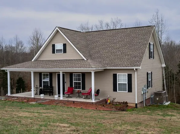 828 Kirbytown Rd, Lafayette, TN 37083